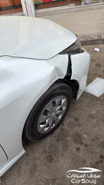 كورلا مصدومه للبيع