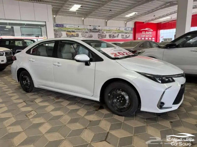 تويوتا كورولا XLI موديل 2026 الاقل سعرا