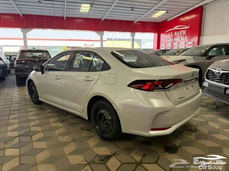 تويوتا كورولا XLI موديل 2026 الاقل سعرا