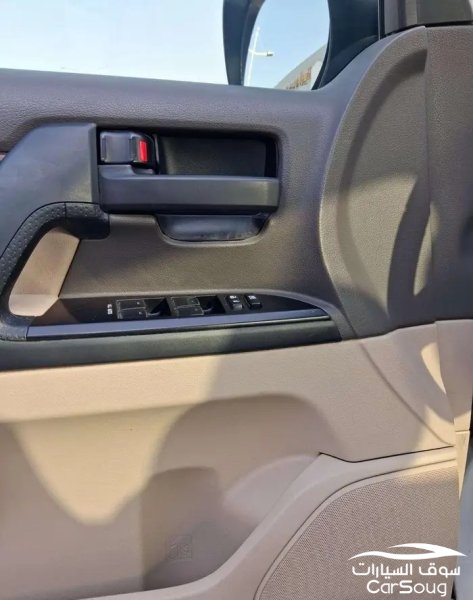 تويوتا لاندكروزر جراند تورينق GXR موديل 2019