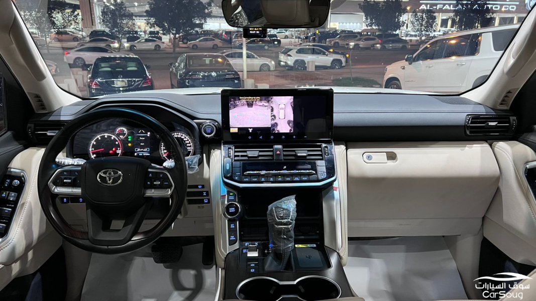تويوتا لاندكروزر GXR-L5 موديل 2023 اعلى فئه سعودي