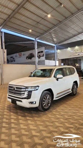 تويوتا لاندكروزر GXR 3  2026  اصفار