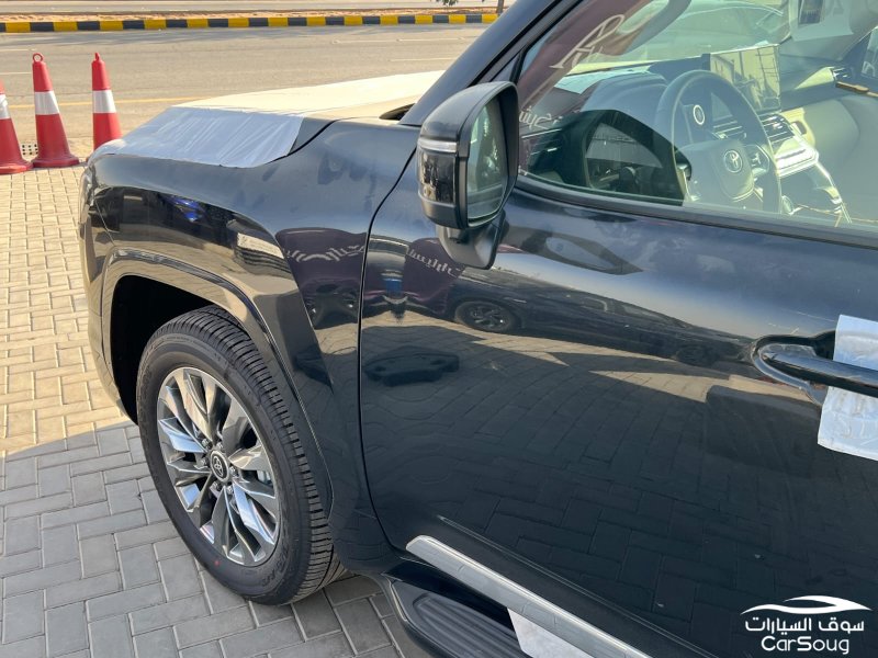 تويوتا لاندكروزر GXR-L4 موديل 2026