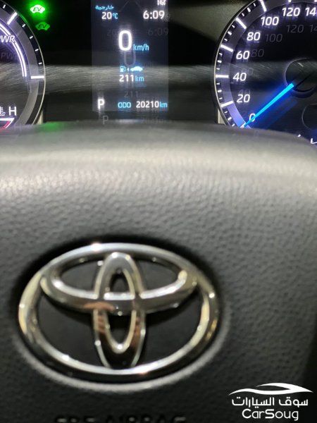 تويوتا هايلاندر GLE هايبرد موديل 2022