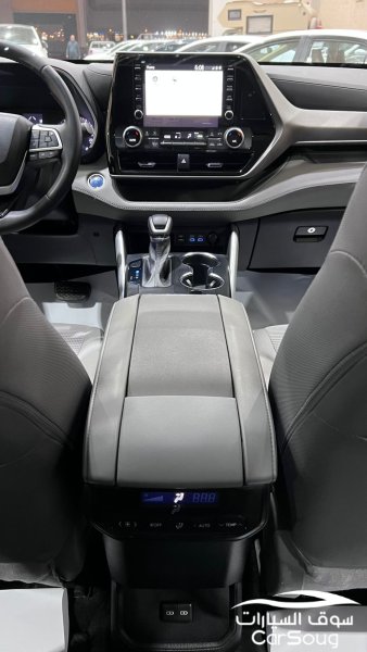 تويوتا هايلاندر GLE هايبرد موديل 2022