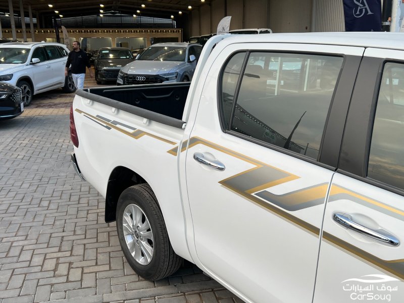 تويوتا هايلكس غمارتين GL موديل 2025