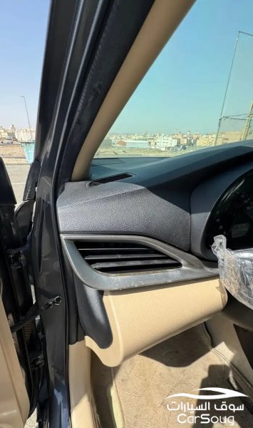 تويوتا ياريس ستاندرد موديل 2020