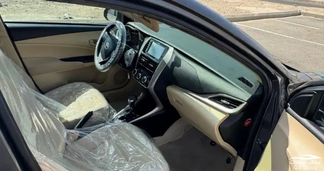 تويوتا ياريس ستاندرد موديل 2020